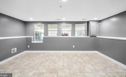 9 Wash House Cir, Middletown MD  21769-7741 exterior