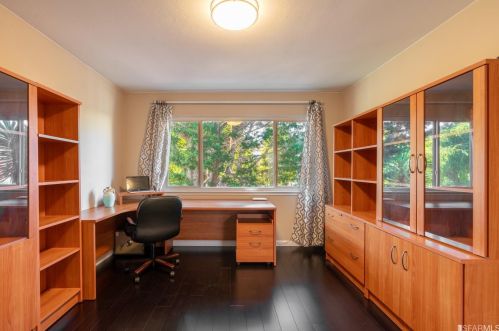 430 Girard St, San Francisco CA 94134-2110 exterior