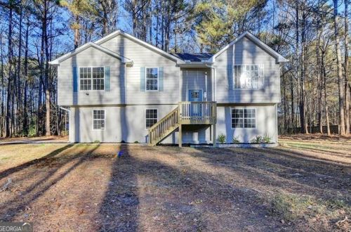 720 Tom Brewer Rd, Loganville, GA 30052-4041