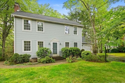 87 Swan Nest, Wapping, CT 06074-4312