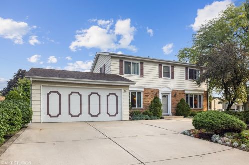 361 North End Ave, Elmhurst, IL 60126-1325