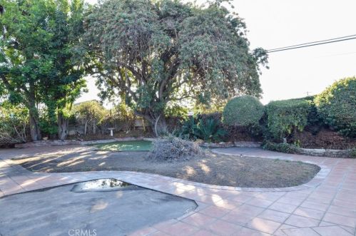 915 Hilda St, Anaheim CA  92806-4844 exterior