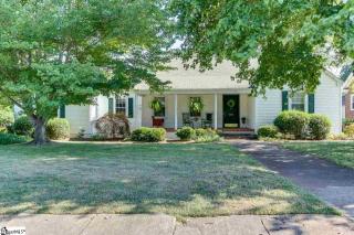 104 Arlington Ave, Greer, SC 29651-3400