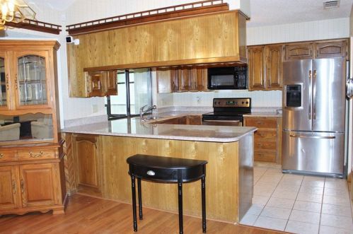 410 Granada Calle Ct, Granbury TX 76049-1476 exterior