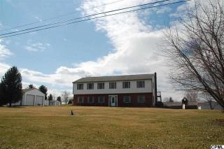 548 Crossroad School Rd, Carlisle, PA 17015-9450