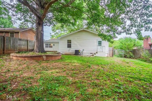 137 Oglesby Bridge Rd, Conyers GA  30094-4135 exterior