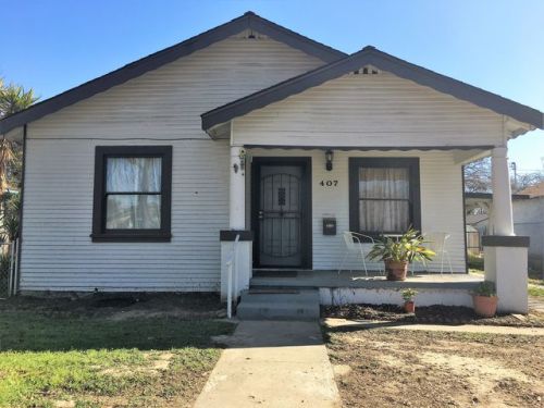 407 Yosemite Ave, Modesto, CA 95351-3237