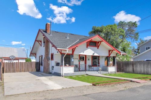 112 Rose Ln, Manteca, CA 95337-4440