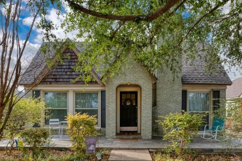 2524 Wabash Ave, Fort Worth TX  76109-1361 exterior