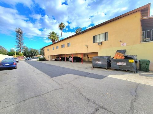 889 Laurel Ave, Upland CA 91786-2765 exterior