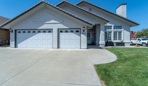 1553 Calaveras Ct, Manteca, CA 95336-8531