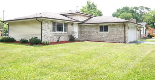 18701 Harding Ave, Homewood, IL 60422-1051