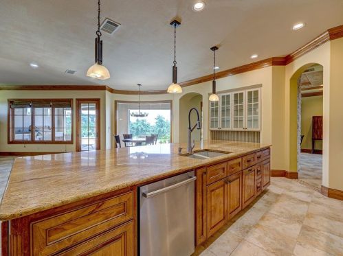 8708 Capehart Cv, Austin TX  78733-3260 exterior