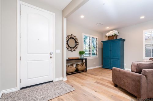 42549 Rivera Dr, Temecula, CA 92592-4416