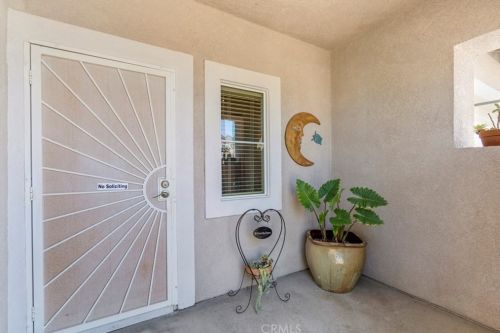 17876 Robusta Dr, Riverside CA  92503-7072 exterior