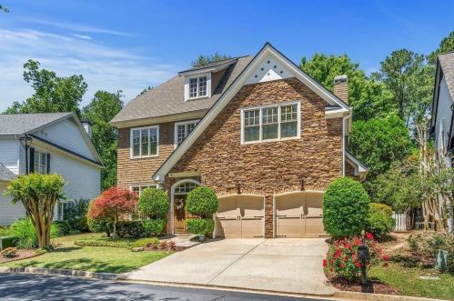 2507 Brookline Cir, Atlanta, GA 30319-3690