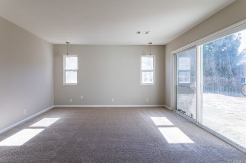 4720 Central Ave, Riverside CA  92506-2331 exterior