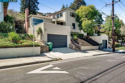 877 Washington Ave, Berkeley, CA 94706-1042