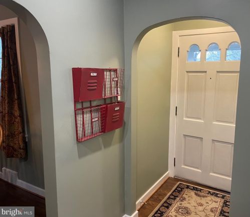 280 Merion Ave, Tavistock NJ  08033-1413 exterior