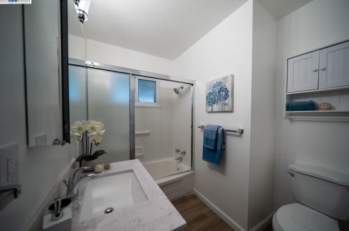 1554 Claycord Ave, Concord CA  94521-2214 exterior