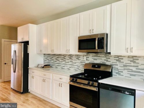 1252 24 St, Philadelphia PA  19130-1914 exterior