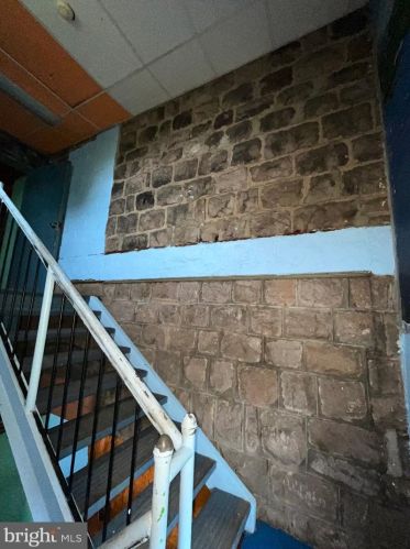 601 Chelten Ave, Philadelphia PA  19126-3825 exterior