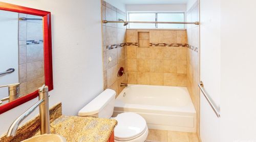 92-910 Panana St, Kapolei, HI 96707-1467