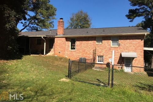 2286 Klondike Rd, Conyers, GA 30094-5701