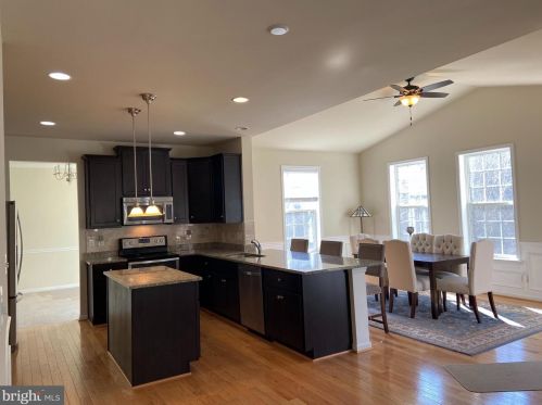 417 Chickamauga Dr, Harpers Ferry WV 25425 exterior