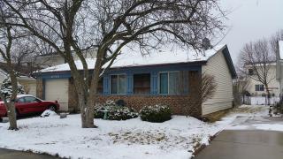 6788 Red Wing Dr, Downers Grove, IL 60517-1847
