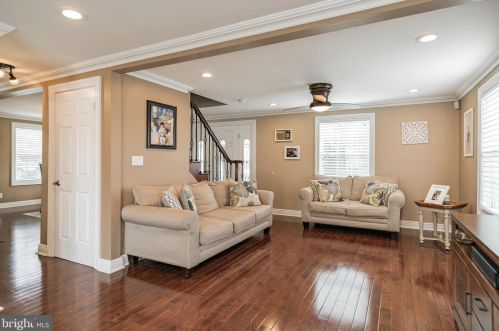 1716 Mcgalliard Ave, Trenton NJ  08610-3241 exterior