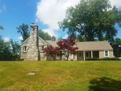 340 Summit St, Bridgewater, NJ 08807-2428
