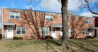 2056 Harwitch Rd, Columbus OH  43221-2781 exterior