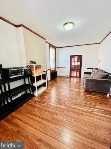 3563 11 St, Philadelphia PA 19140-4303 exterior