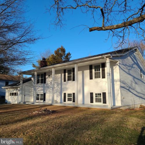 11827 Taft Dr, Fredericksburg, VA 22407-6449