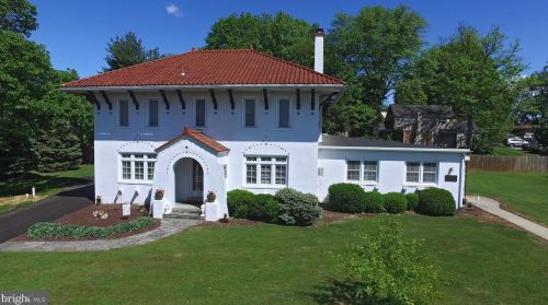 25 Roosevelt Blvd, Lancaster PA  17601-4039 exterior