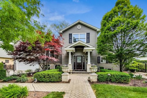 770 Greenview Rd, Itasca, IL 60143-1834