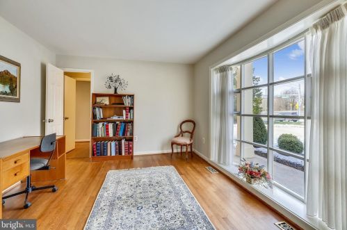 13726 Middlevale Ln, Silver Spring MD 20906-2116 exterior