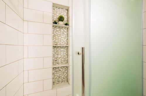 1048 Carmel Ct, Saint Paul MN  55126-5879 exterior