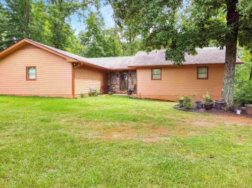 24 Flint Mountain Ln, Tiger, GA 30576-3004