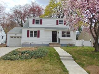 23 Cambra Rd, Waldwick, NJ 07463-1103
