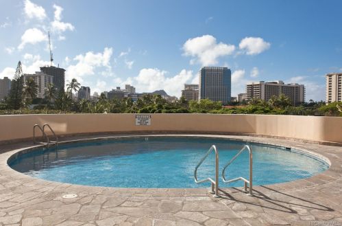 1860 Ala Moana Blvd, Honolulu HI  96815-1602 exterior