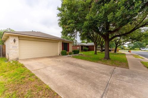 4337 Bremner Dr, Austin TX  78749-3642 exterior