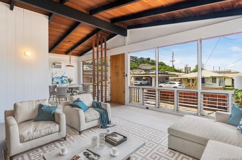 3474 Maluhia St, Honolulu HI  96816-2732 exterior