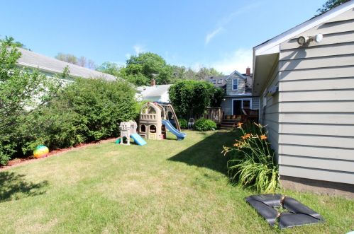 758 Idaho Ave, Saint Paul MN  55106-1049 exterior