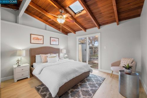 2248 Huron Dr, Concord CA  94519-2033 exterior