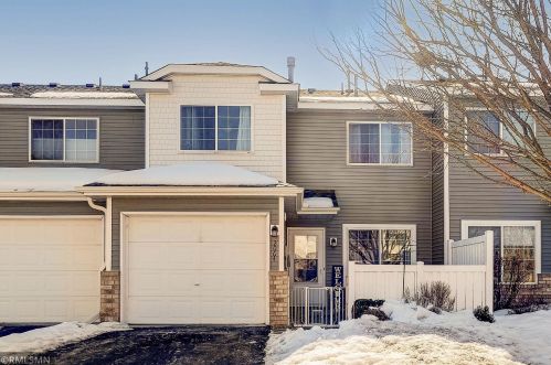 2064 Gresham Ave, Saint Paul, MN 55128-4410