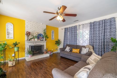3795 San Rafael Way, Riverside, CA 92504-3945