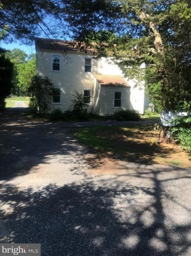 1321 Sherman Ave, Belleplain, NJ 08270-2621