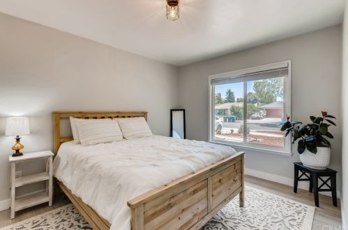 4875 Emerson St, Riverside CA  92504-1757 exterior